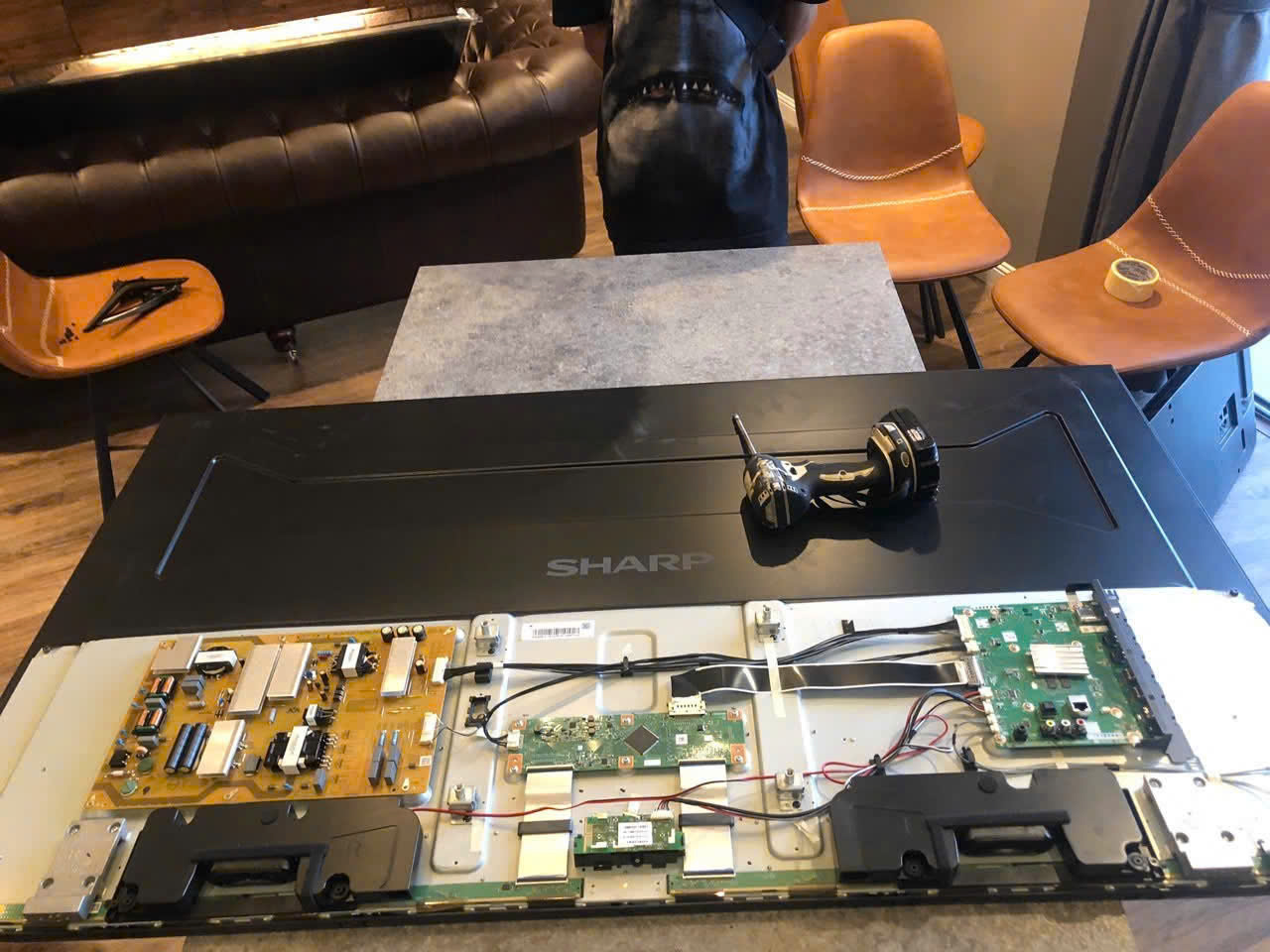 Dịch vụ sửa Tivi tại Đ&agrave; Lạt - Linh kiện ch&iacute;nh h&atilde;ng